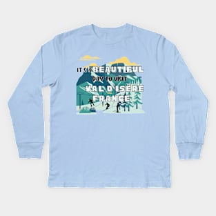 Travel to beautiful Val d’Isère in France. Gift ideas for the travel enthusiast available on t-shirts, stickers, mugs, and phone cases, among other things. Kids Long Sleeve T-Shirt